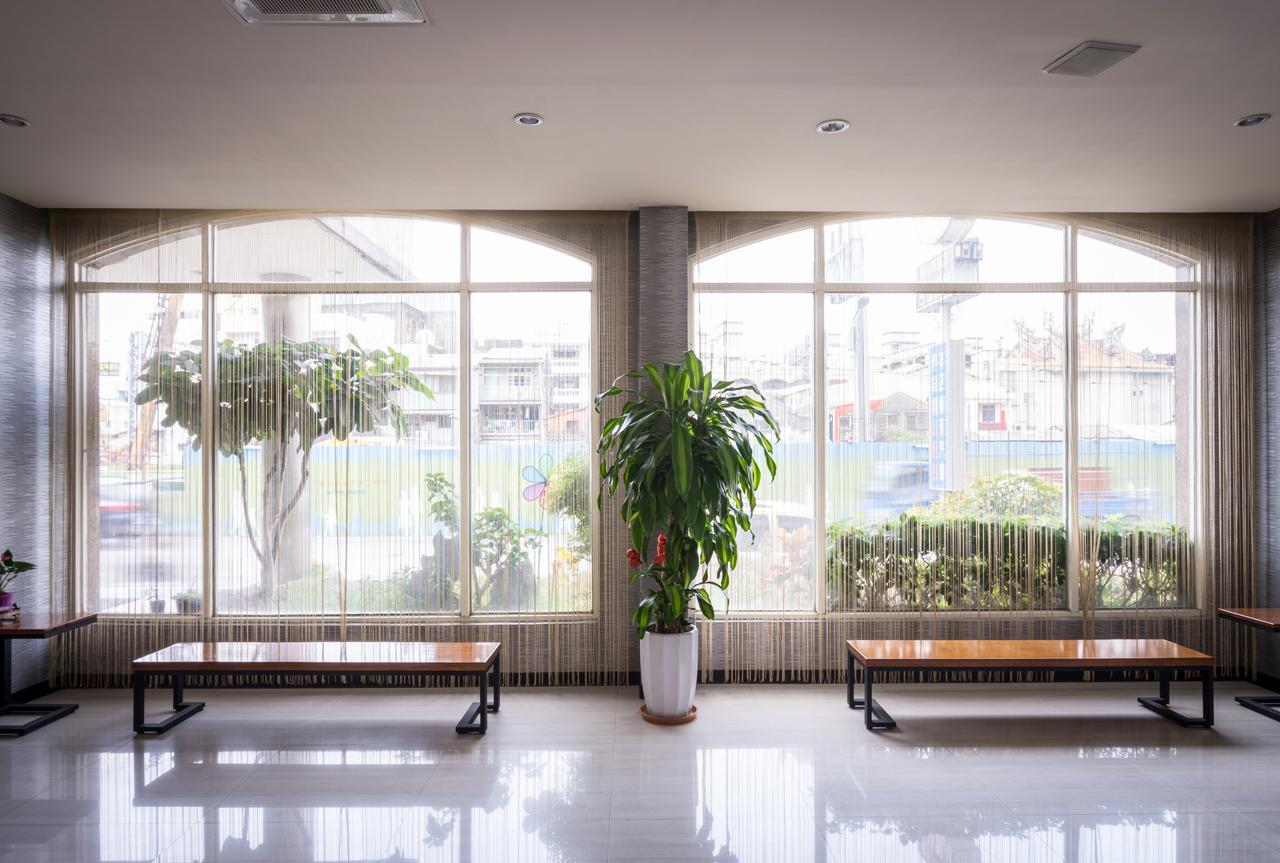 ゴールデン フェニックス ホテル 高雄市 エクステリア 写真